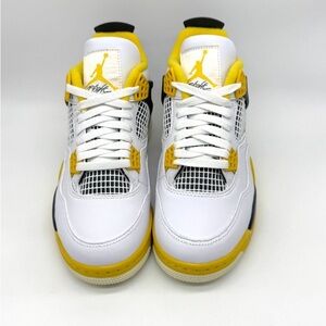Jordan Retro 4